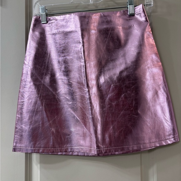 Le Lis Shimmering Faux Leather Metallic Lavender Mini Skirt - Picture 3 of 9